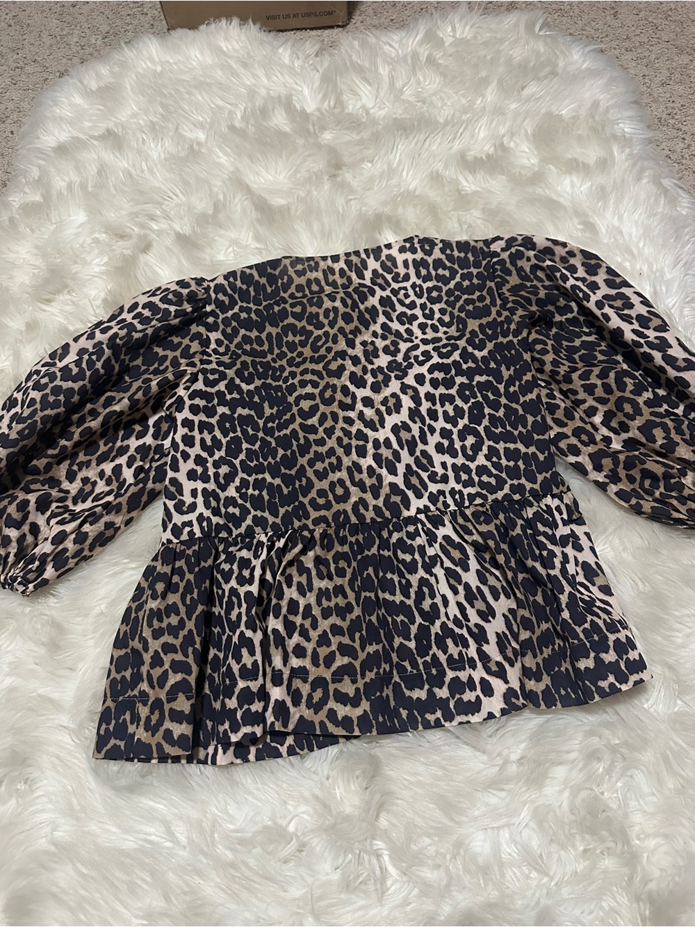 Leopard Print Puff Sleeve Peplum Blouse - with ties - Picture 3 of 3